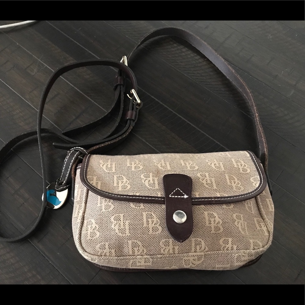 Dooney & Bourke Vintage Crossbody